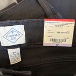 st. john's bay NWT St. John’s Bay Classic Fit Secretly Slender Jeans Photo 5