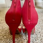 Venus High Heels Photo 3