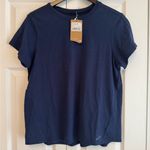 Brooks Women's Navy Blue T-Shirt Photo 0