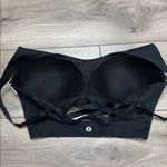 Victoria's Secret  Allegro Lined Medium Impact Strappy Back Sports Bra Size 34DD Photo 5