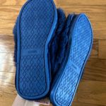 Flora Nikrooz NWT Flora Ladies Criss-Crosd Fluffy Slide Slippers Photo 2