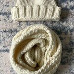 Cozy Hand Knit Cream Hat and Scarf Set White Photo 0