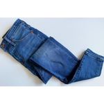 Madewell • Curvy High-Rise Skinny Jeans in Danny Wash: TENCEL™ Denim Edition Photo 67