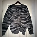 Barefoot Dreams  CozyChic Seaside Crewneck Pullover size L Photo 3