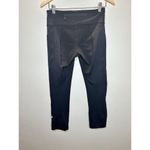 Lululemon  Capri Leggings Womens Size 6 Black Cropped Athletic Pants Photo 1