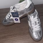 Universal Threads Universal Thread Metallic Silver Women's Sneakers Photo 3