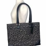 Diane Von Furstenberg  DVF Jacquard Heart Print Large Shoulder Tote Bag Photo 4