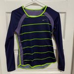 Nike  dri-fit shirt size S Photo 0