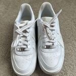 Nike Air Force Photo 1