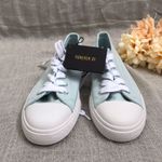 Forever 21 Low Top Canvas Sneakers Photo 2