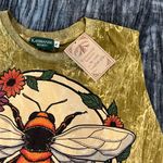 Kathmandu Imports Gold Sleeveless Top with Bee and Floral Design Photo 1
