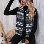 SheIn Fleece Vest Photo 3
