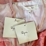 Ryu : ModCloth Melon Lace Sleeveless Illusion Neckline Party Dress w Rhinestones Photo 14