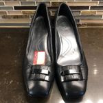 Tahari Shawna Black fine leather buckle shoes Block Heels Women’s Size 9 Photo 1