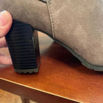A New Day Candyce Bootie heeled -brown - size 6.5 Photo 4