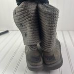UGG  Gray Classic Cardy Knit Sweater Boots Women’s Sz 6 Photo 4