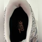 Brooks Adrenaline GTS 21 Running Shoes Navy and White with Salmon Pink Sole 11W Photo 7