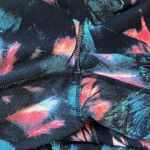 Tuff Athletics  7/8 length multi colored patterned leggings Photo 5