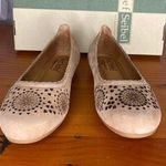Josef Seibel Pippa 31 Cream (buff) Ballet Flats Size 6/37 W/ Air Padded Insole Photo 0