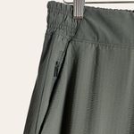 Athleta  Olive Green Textured Brooklyn Jogger Pants Size 4 Photo 4