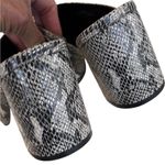 Marc Fisher EUC Heeled Open Toe Sandals Size 9 Photo 4