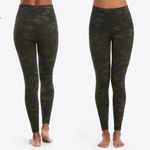 Spanx look at me now seamless camo leggings Photo 5