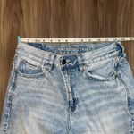 American Eagle Mom Jeans 2 Short Distressed High Rise —‎ Extra button Size undefined Photo 8