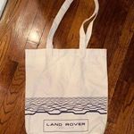 Land Rover Cream Tote Bag NWOT Black Photo 0