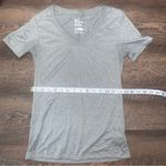  Grey The Nike Tee Athletic Cut Women’s Size Small Photo 3