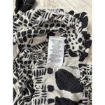 Daisy Fuentes | Women's Geometric Print Puff Sleeve Blouse | Small Photo 4