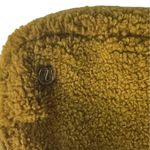 Lululemon Everywhere Belt Bag
Fleece Photo 10