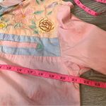 Vintage Together embroidered floral western style colorful button down top Size M Photo 4