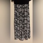 Preloved Ellen Weaver Black and White Floral Maxi Dress size small ***no belt*** Photo 7