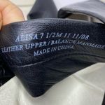 Liz Claiborne  Alisa black leather criss cross strap slip on comfort sandals 7.5 Photo 8