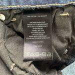 Kut From The Kloth Women"s Jeans Straight Leg Distressed Size 4 Photo 6