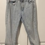 Universal Threads Universal Thread Light Wash Ankle Jeans Photo 0