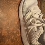 Adidas  Swift Run tennis shoes  Photo 5