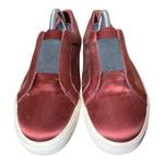 Louise et Cie  Lo-Bette Slip on Shoes Burgundy Satin Sneakers Flats Casual Sz
10M Photo 1