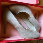 Kelly & Katie  Cream Shoes Photo 0