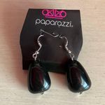 Boutique Black Dangle Earrings Photo 0