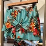 She & Sky  Aqua Tropical Shorts Size Large Photo 1