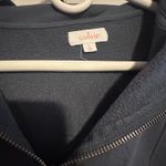 Colsie pullover crop sweatshirt sz L Photo 1