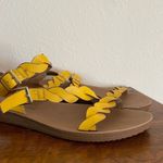 Chinese Laundry  Sandals‎ Yellow Photo 4