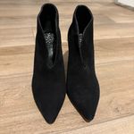 Vince Camuto Avelind Leather Pointy Toe Shootie Boot Black size 6.5 Photo 1