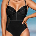 Cupshe  Black Ivory Contrast Stitched push up Plus Size One Piece Swimsuit Photo 1