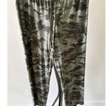 Lucky Brand Camo Pajama Lounge Wear 2 Piece Set Womens Size Medium Photo 0