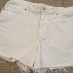 Universal Threads Universal Thread White Denim Jean Cut Off High Rise Midi Shorts size 10 / 30 Photo 1