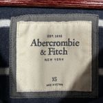 Abercrombie & Fitch Abercrombie Fitch Navy White Striped Pullover Sweater Women's XS Photo 4