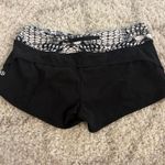 Lululemon  Shorts Speed Up 2.5" Photo 1