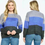 Urban Outfitters Outfitters Lumiere Blue/Gray Crew Neck Colorblock Sweater size M NWT Photo 1